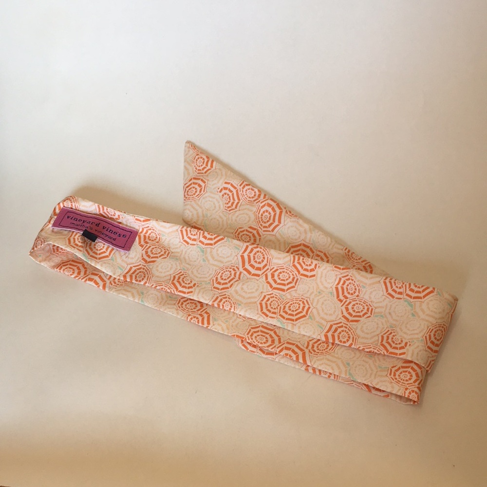 Silk Vineyard Vines ponytail scarf